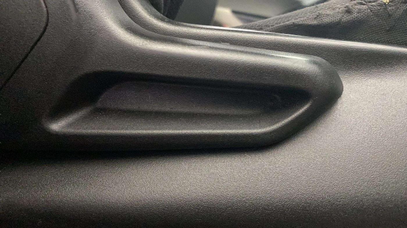 2020 Tata NEXON XZ PLUS DIESEL SUNROOF, Diesel, Manual, 75,669 km, Driver Side Adjustment Panel
