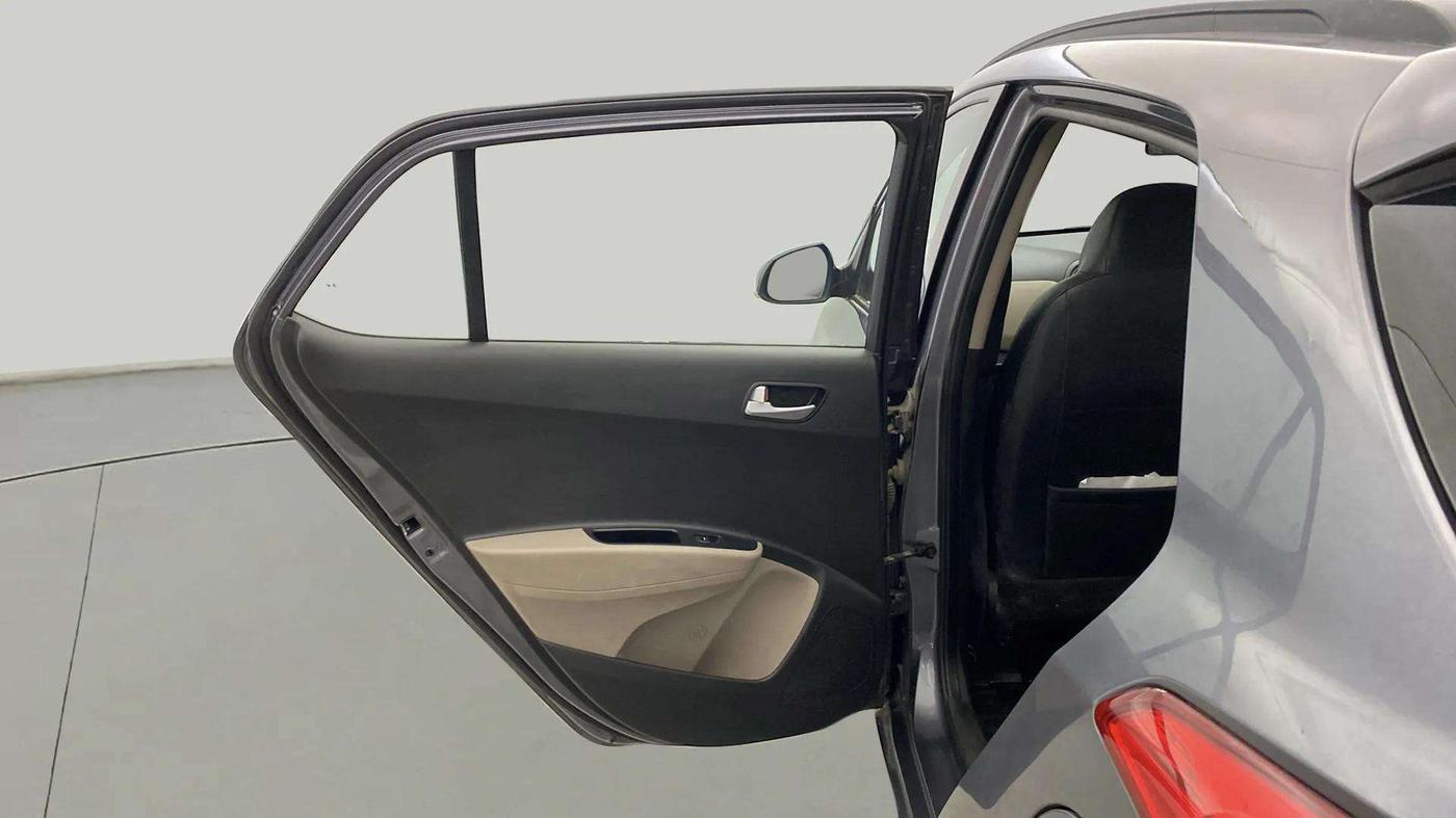 2018 Hyundai Grand i10 SPORTZ 1.2 KAPPA VTVT, Petrol, Manual, 25,679 km, LHS Rear Door