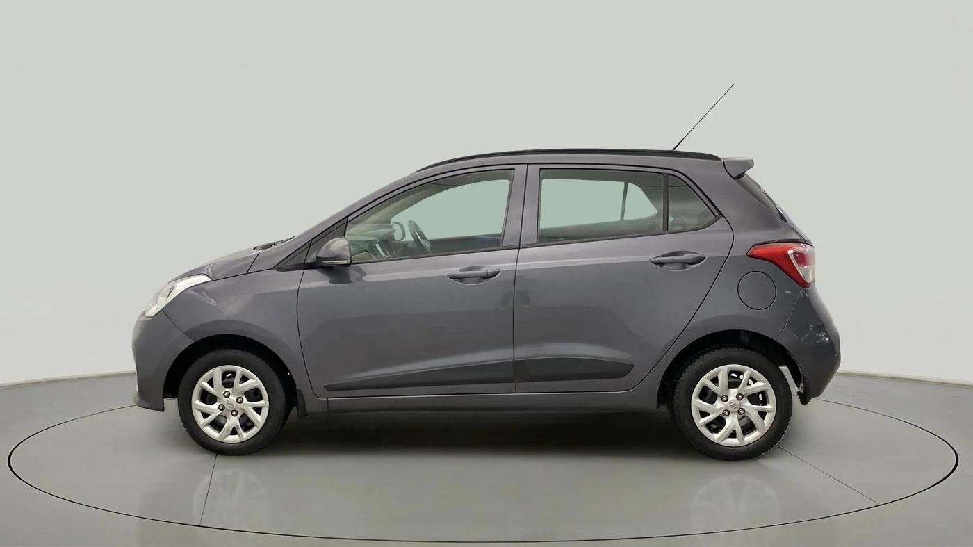 2018 Hyundai Grand i10 SPORTZ 1.2 KAPPA VTVT, Petrol, Manual, 25,679 km, Left Side