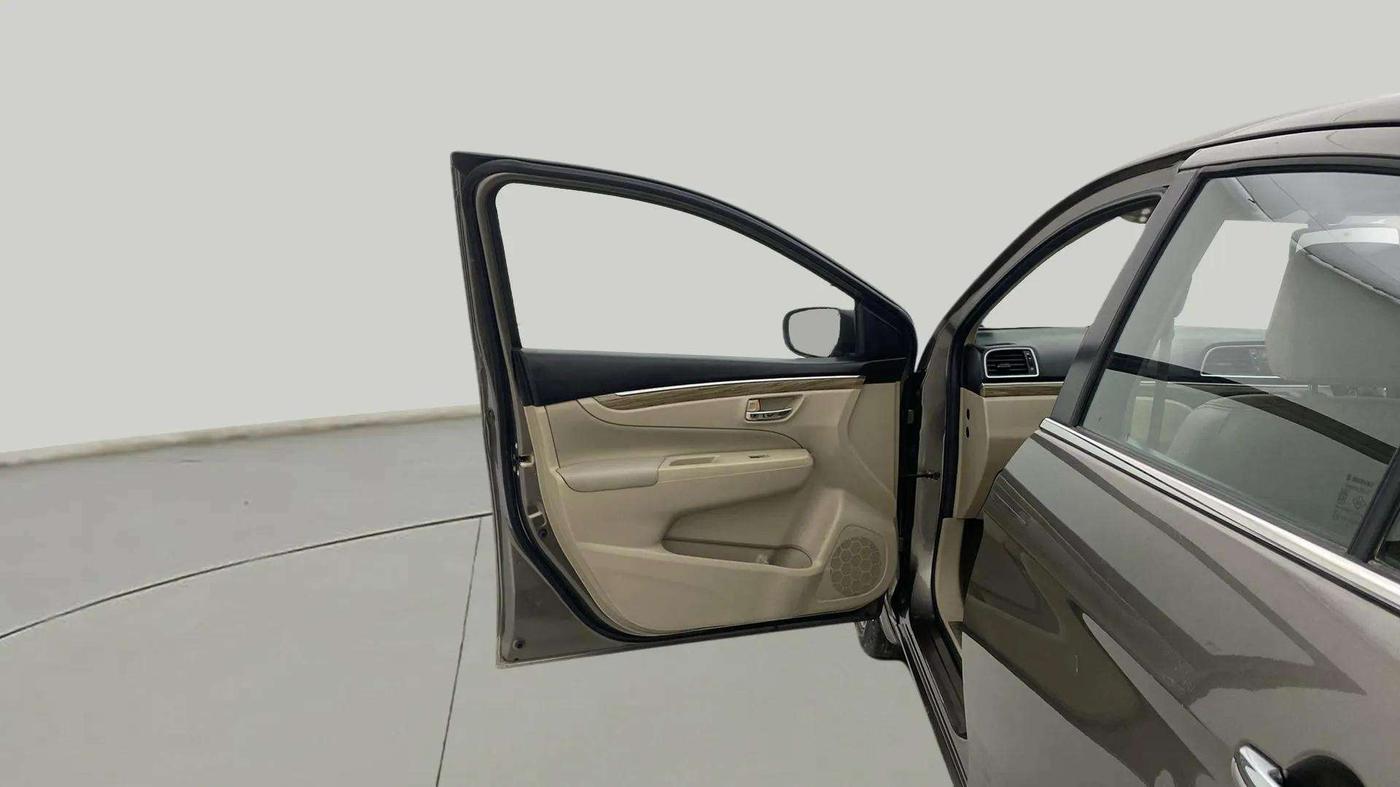 2019 Maruti Ciaz ALPHA DIESEL 1.5, Diesel, Manual, 86,180 km, LHS Front Door