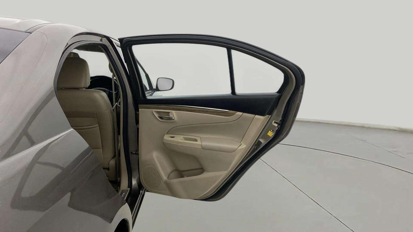 2019 Maruti Ciaz ALPHA DIESEL 1.5, Diesel, Manual, 86,180 km, RHS Rear Door