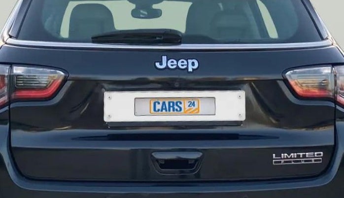 2018 Jeep Compass LIMITED PLUS DIESEL, Diesel, Manual, 92,151 km, Dicky (Boot door) - Minor scratches