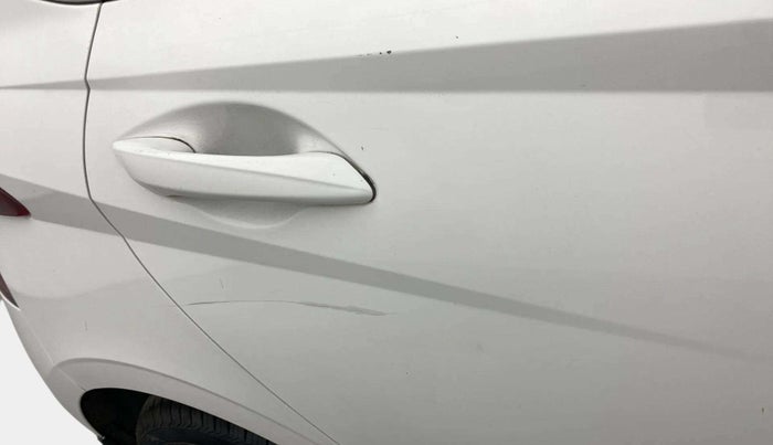 2021 Hyundai NEW I20 SPORTZ 1.0T GDI IMT, Petrol, Manual, 53,544 km, Right rear door - Minor scratches