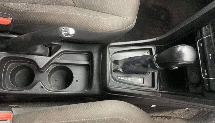 2020 Toyota URBAN CRUISER PREMIUM GRADE AT, Petrol, Automatic, 66,016 km, Gear Lever