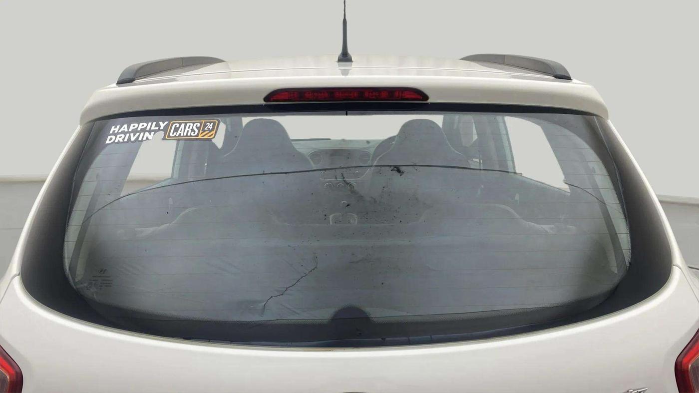 2018 Hyundai Grand i10 SPORTZ AT 1.2 KAPPA VTVT, Petrol, Automatic, 30,046 km, Rear Windshield