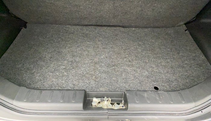 2020 Maruti Alto VXI, Petrol, Manual, 7,800 km, Boot Inside