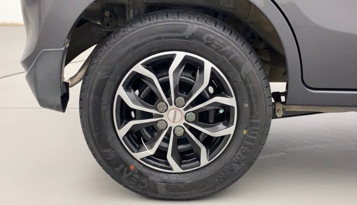 2020 Maruti Alto VXI, Petrol, Manual, 7,800 km, Right Rear Wheel