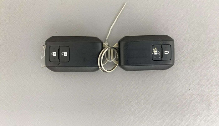 2021 Maruti XL6 ZETA MT, Petrol, Manual, 51,863 km, Key Close Up