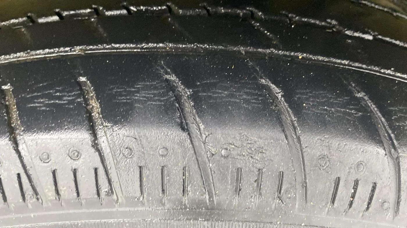 2016 Maruti Celerio VXI AMT, Petrol, Automatic, 45,567 km, Left Rear Tyre Tread