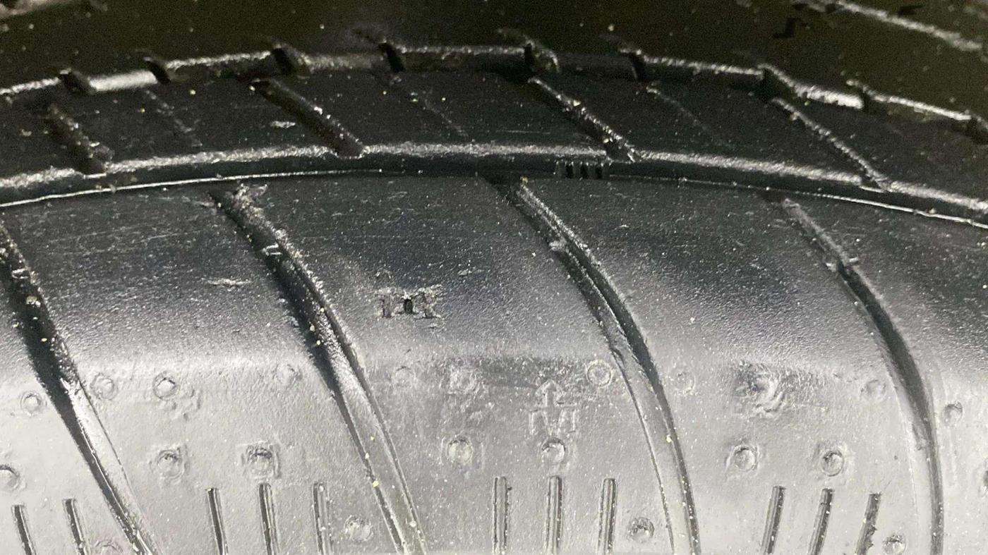 2016 Maruti Celerio VXI AMT, Petrol, Automatic, 45,567 km, Left Front Tyre Tread