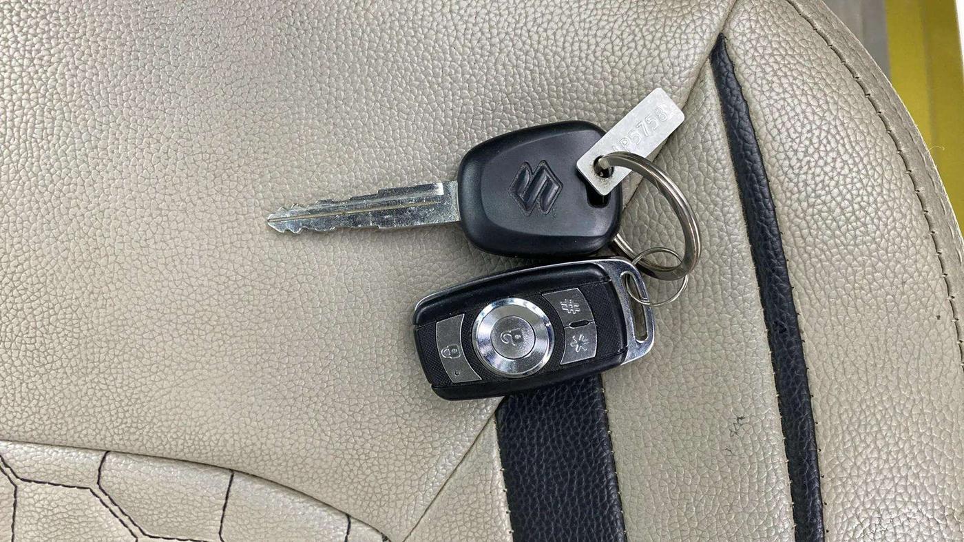 2016 Maruti Celerio VXI AMT, Petrol, Automatic, 45,567 km, Key Close Up