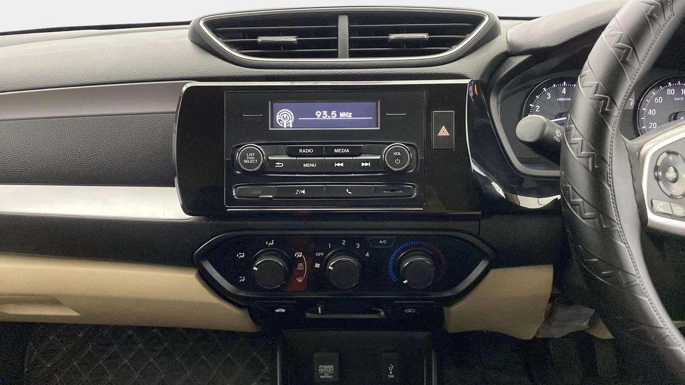 2023 Honda Amaze 1.2L I-VTEC S, Petrol, Manual, 35,736 km, Air Conditioner