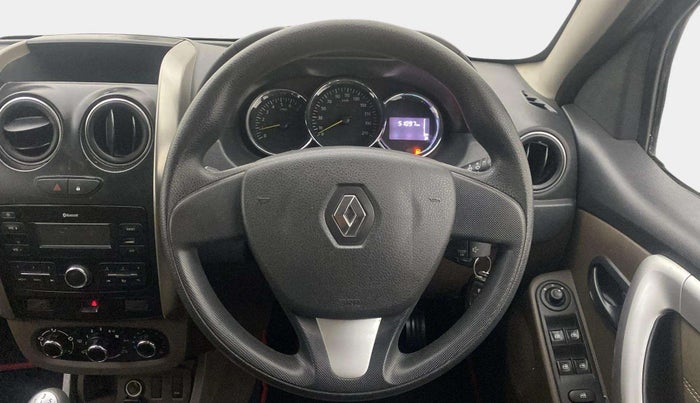 2017 Renault Duster RXL PETROL, Petrol, Manual, 51,141 km, Steering Wheel Close Up
