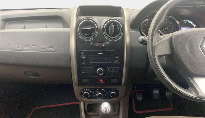 2017 Renault Duster RXL PETROL, Petrol, Manual, 51,141 km, Air Conditioner