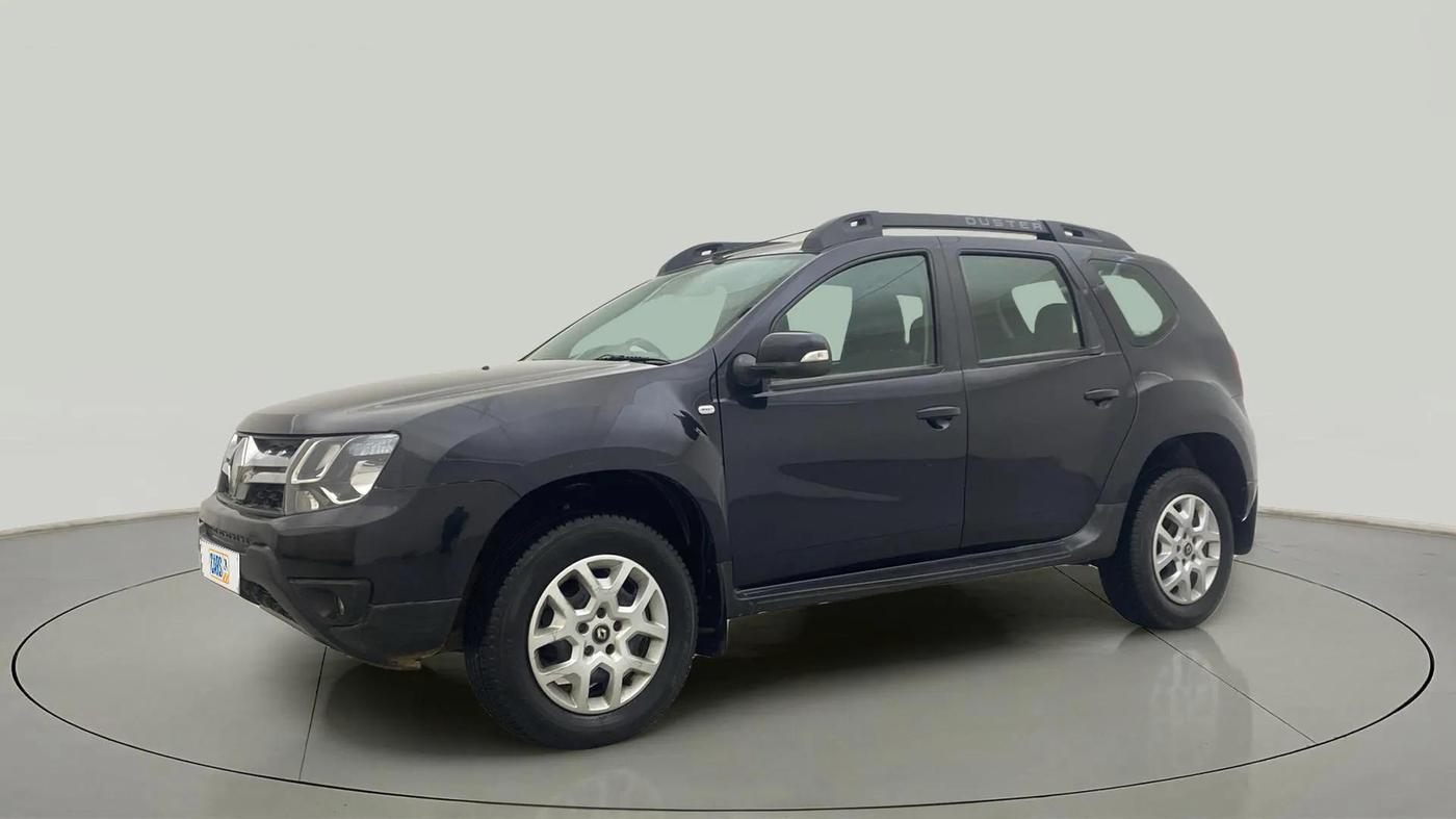 2017 Renault Duster RXL PETROL, Petrol, Manual, 51,141 km, Left Front Diagonal