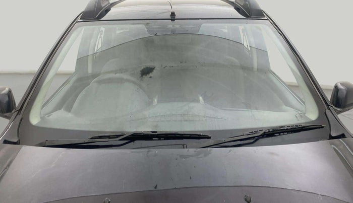 2017 Renault Duster RXL PETROL, Petrol, Manual, 51,141 km, Front Windshield