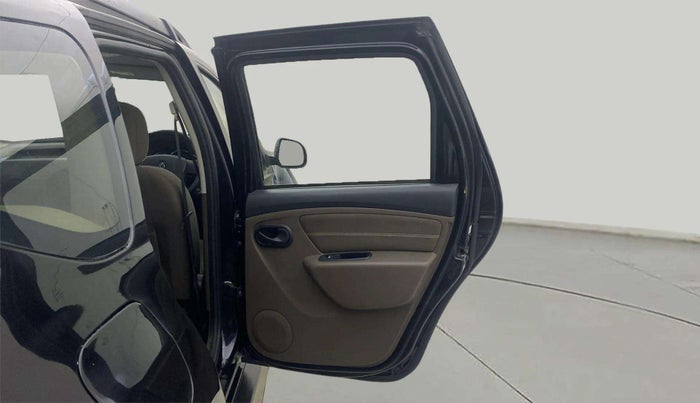 2017 Renault Duster RXL PETROL, Petrol, Manual, 51,141 km, RHS Rear Door