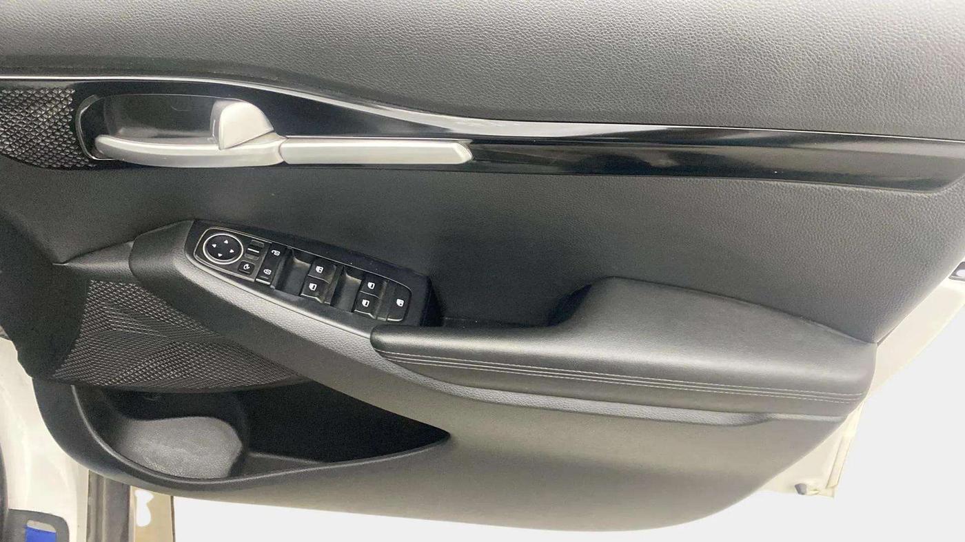 2020 KIA SELTOS HTX ANNIVERSARY EDITION 1.5 PETROL, Petrol, Manual, 40,249 km, Driver Side Door Panels Control