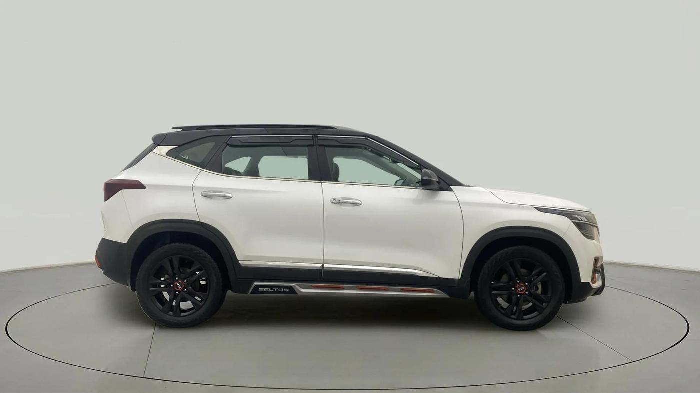 2020 KIA SELTOS HTX ANNIVERSARY EDITION 1.5 PETROL, Petrol, Manual, 40,249 km, Right Side View