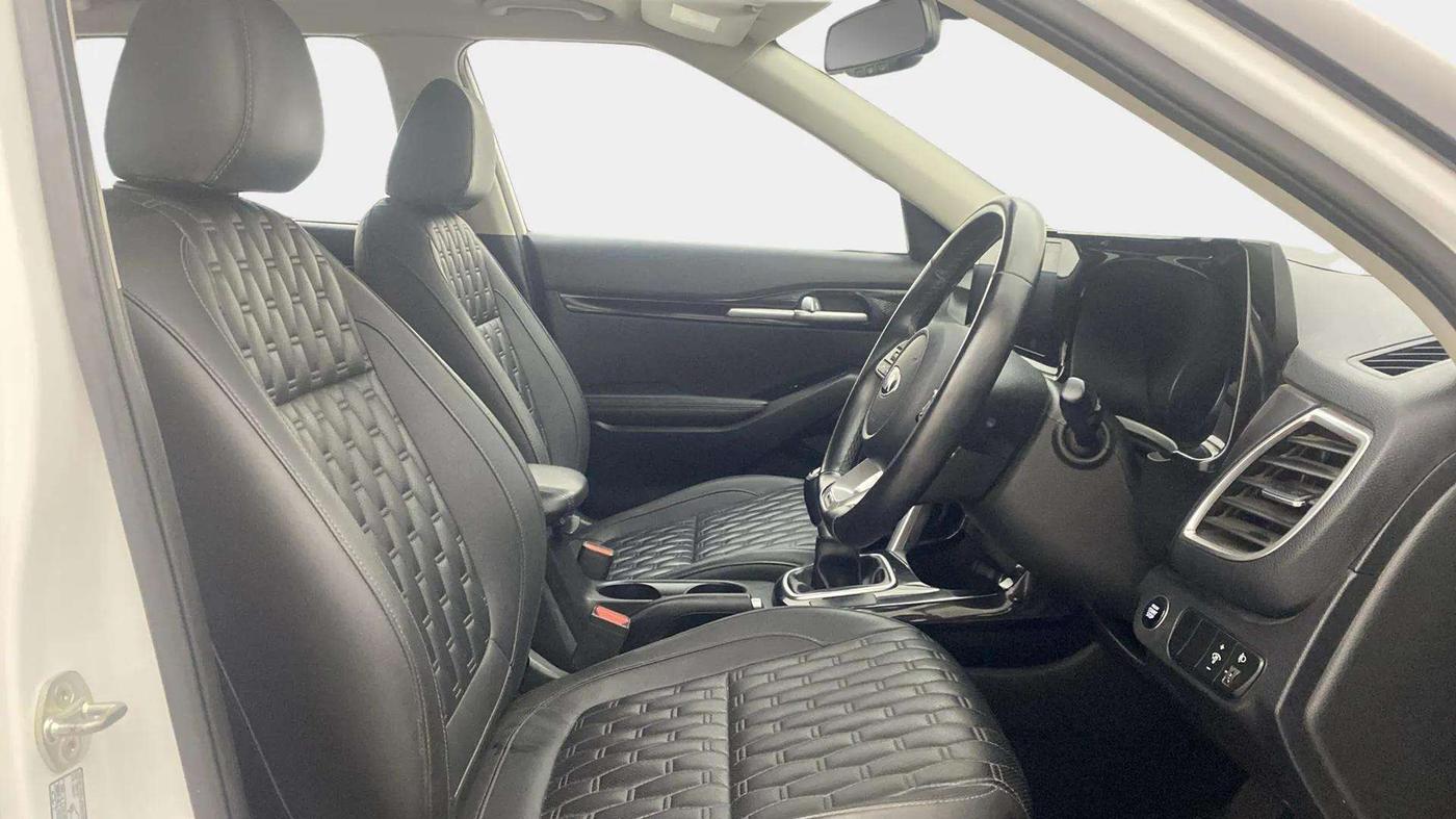 2020 KIA SELTOS HTX ANNIVERSARY EDITION 1.5 PETROL, Petrol, Manual, 40,249 km, Right Side Front Door Cabin