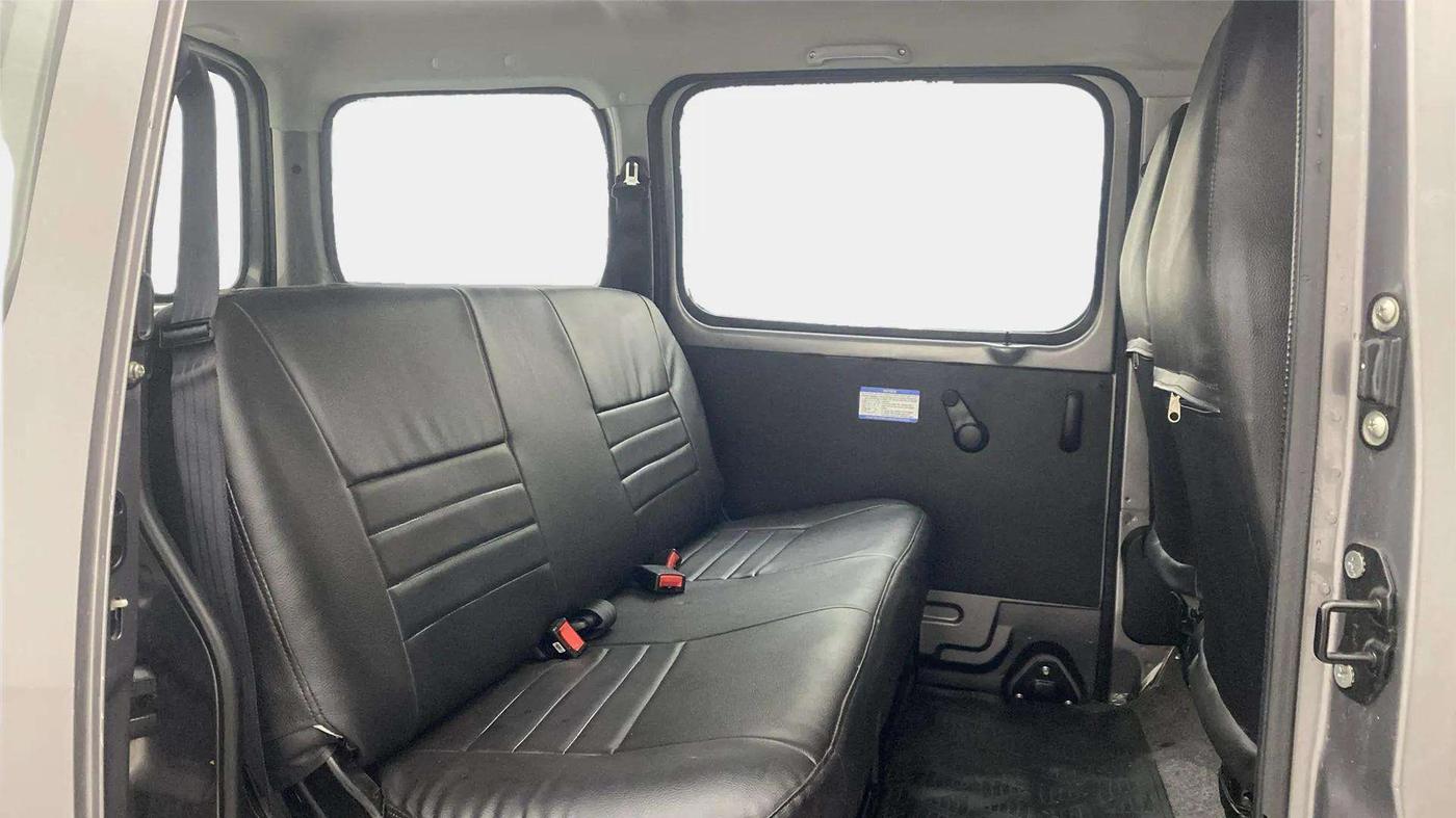 2022 Maruti Eeco 5 STR STD(O), Petrol, Manual, 7,010 km, Right Side Rear Door Cabin