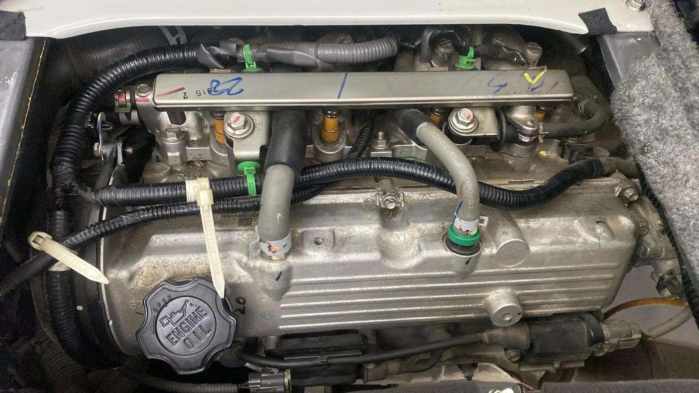 2022 Maruti Eeco 5 STR STD(O), Petrol, Manual, 7,010 km, Engine View