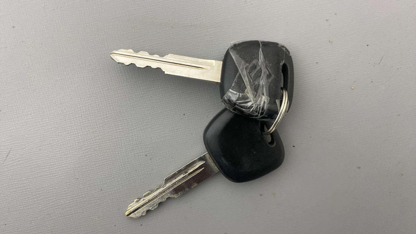 2022 Maruti Eeco 5 STR STD(O), Petrol, Manual, 7,010 km, Key Close Up