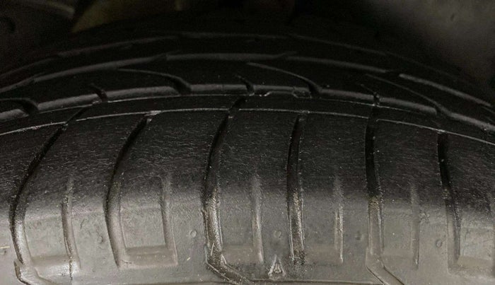 2019 Hyundai Creta SX (O) 1.6 DIESEL, Diesel, Manual, 73,724 km, Right Rear Tyre Tread
