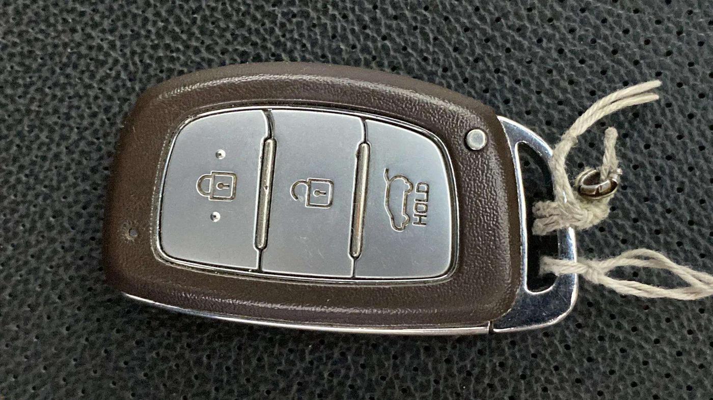 2019 Hyundai Creta SX (O) 1.6 DIESEL, Diesel, Manual, 73,912 km, Key Close Up