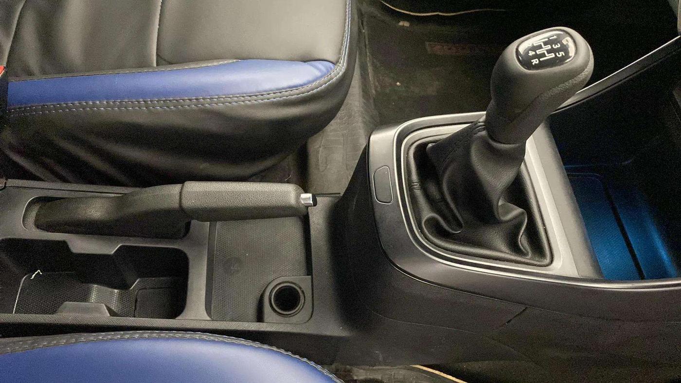 2024 Tata ALTROZ XM PLUS SUNROOF CNG, CNG, Manual, 19,598 km, Gear Lever