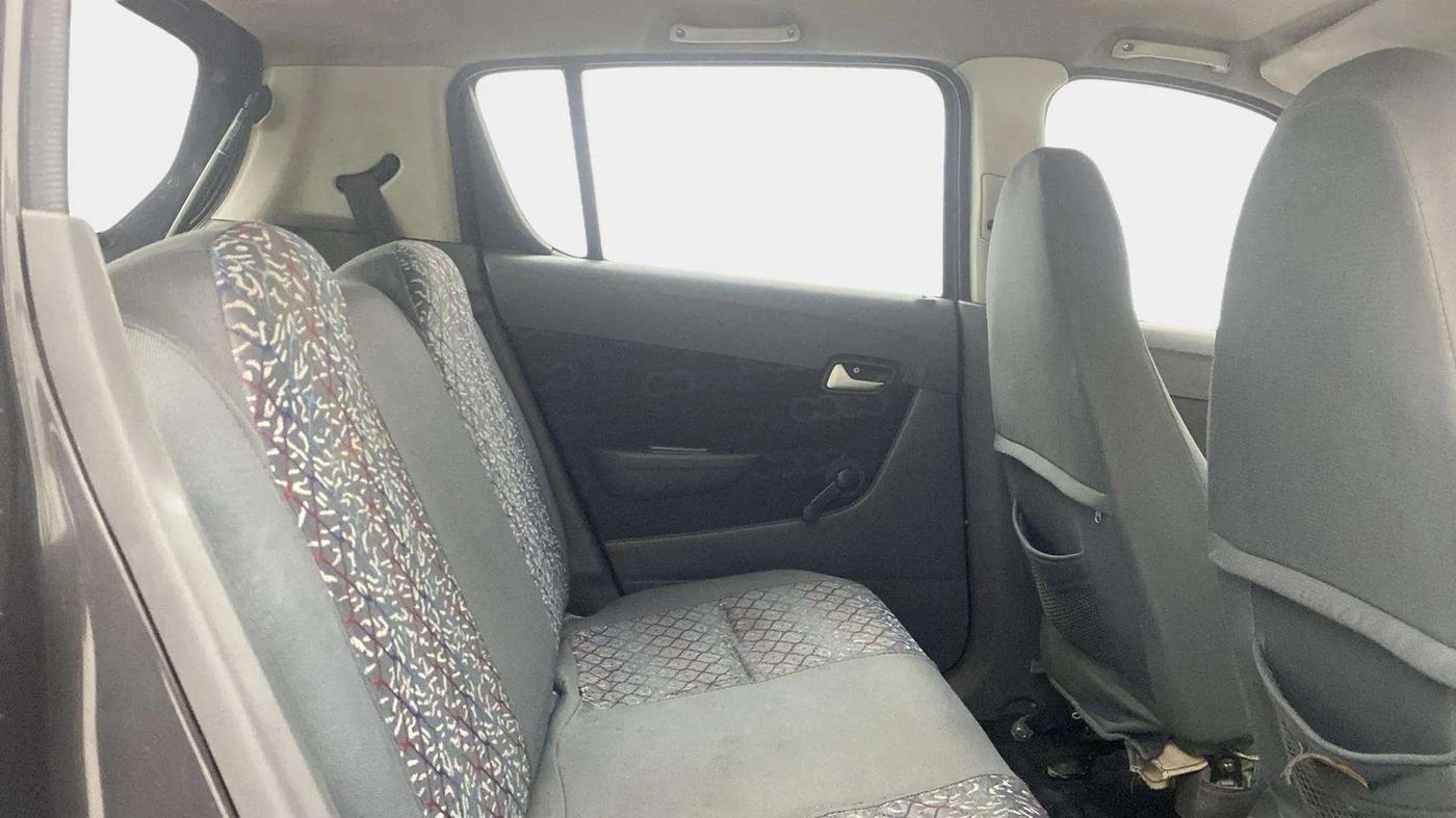 2015 Maruti Alto 800 LXI, Petrol, Manual, 61,586 km, Right Side Rear Door Cabin