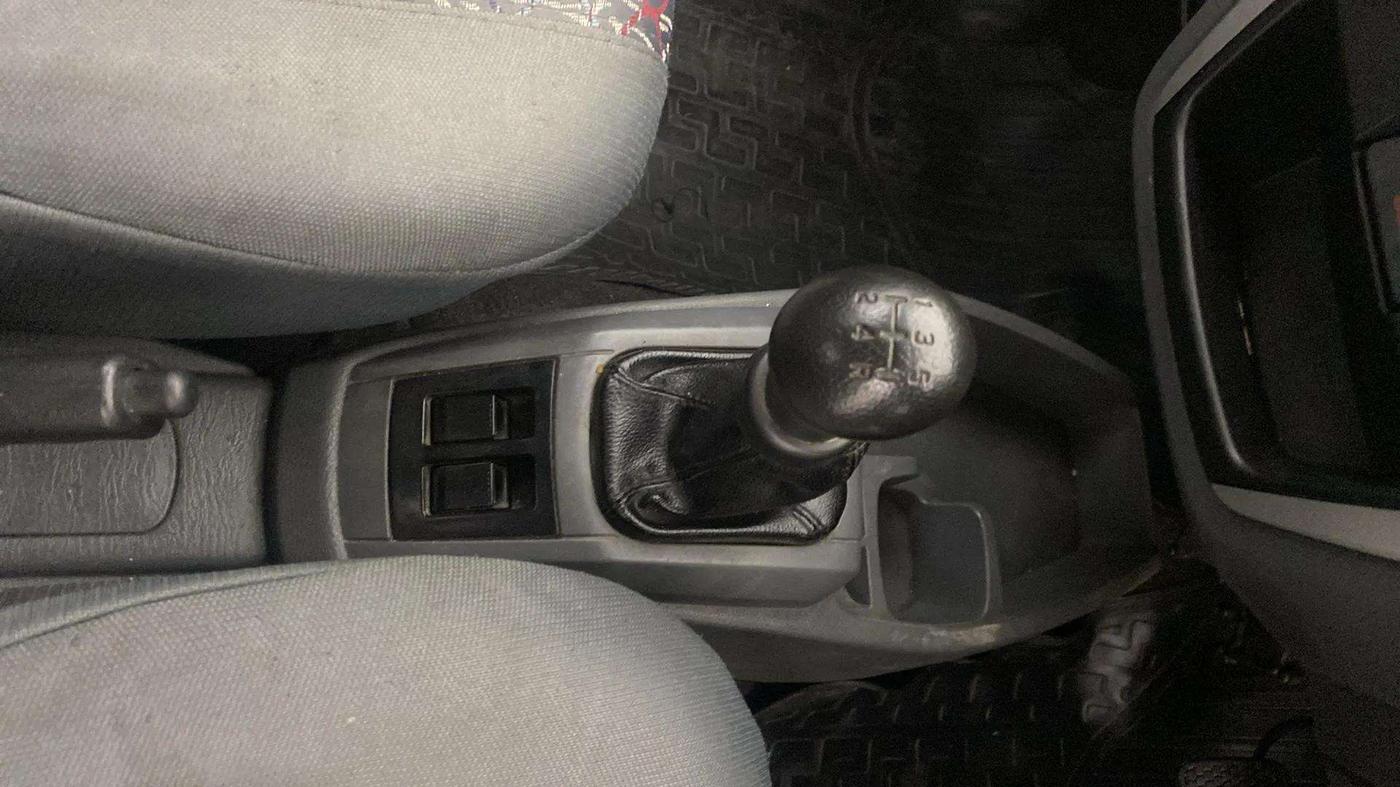 2015 Maruti Alto 800 LXI, Petrol, Manual, 61,586 km, Gear Lever