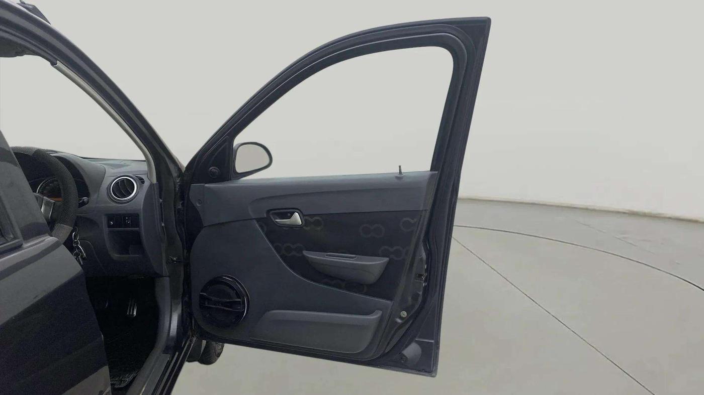 2015 Maruti Alto 800 LXI, Petrol, Manual, 61,586 km, RHS Front Door