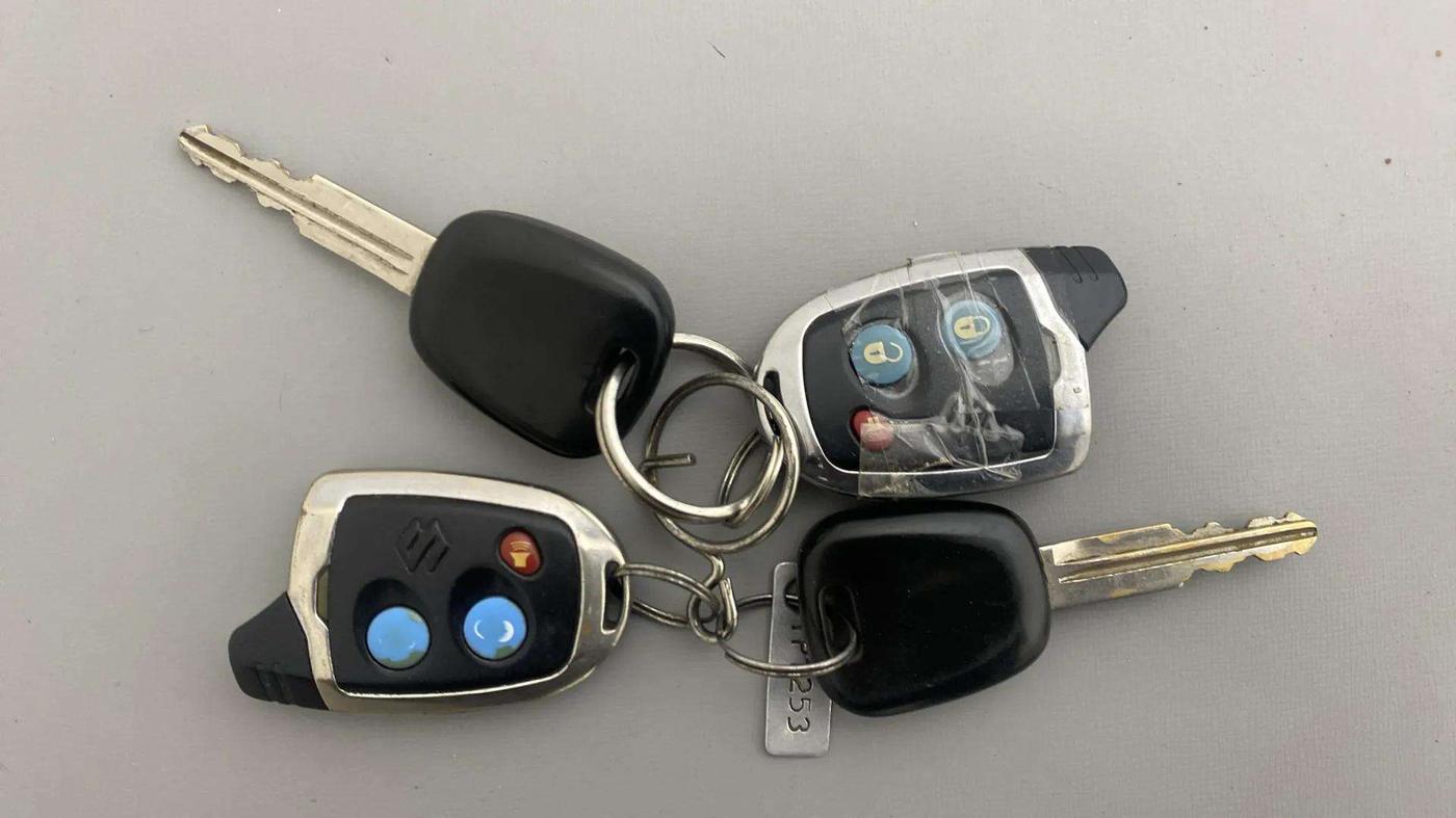 2015 Maruti Alto 800 LXI, Petrol, Manual, 61,586 km, Key Close Up