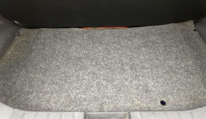 2018 Maruti Alto 800 LXI, Petrol, Manual, 22,605 km, Boot Inside