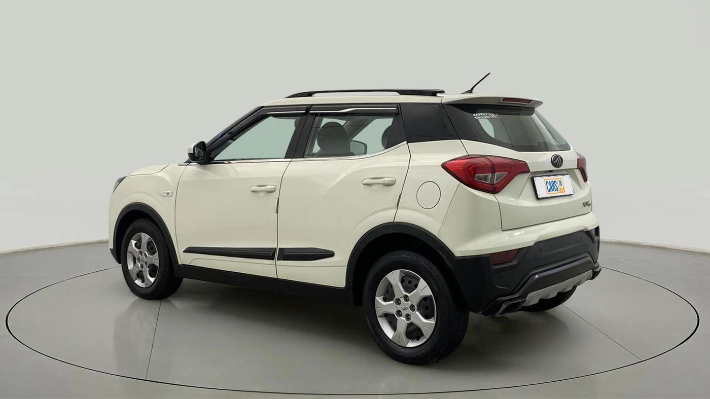 2021 Mahindra XUV300 W6 1.2 PETROL, Petrol, Manual, 5,436 km, Left Back Diagonal