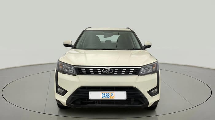 2021 Mahindra XUV300 W6 1.2 PETROL, Petrol, Manual, 5,436 km, Front