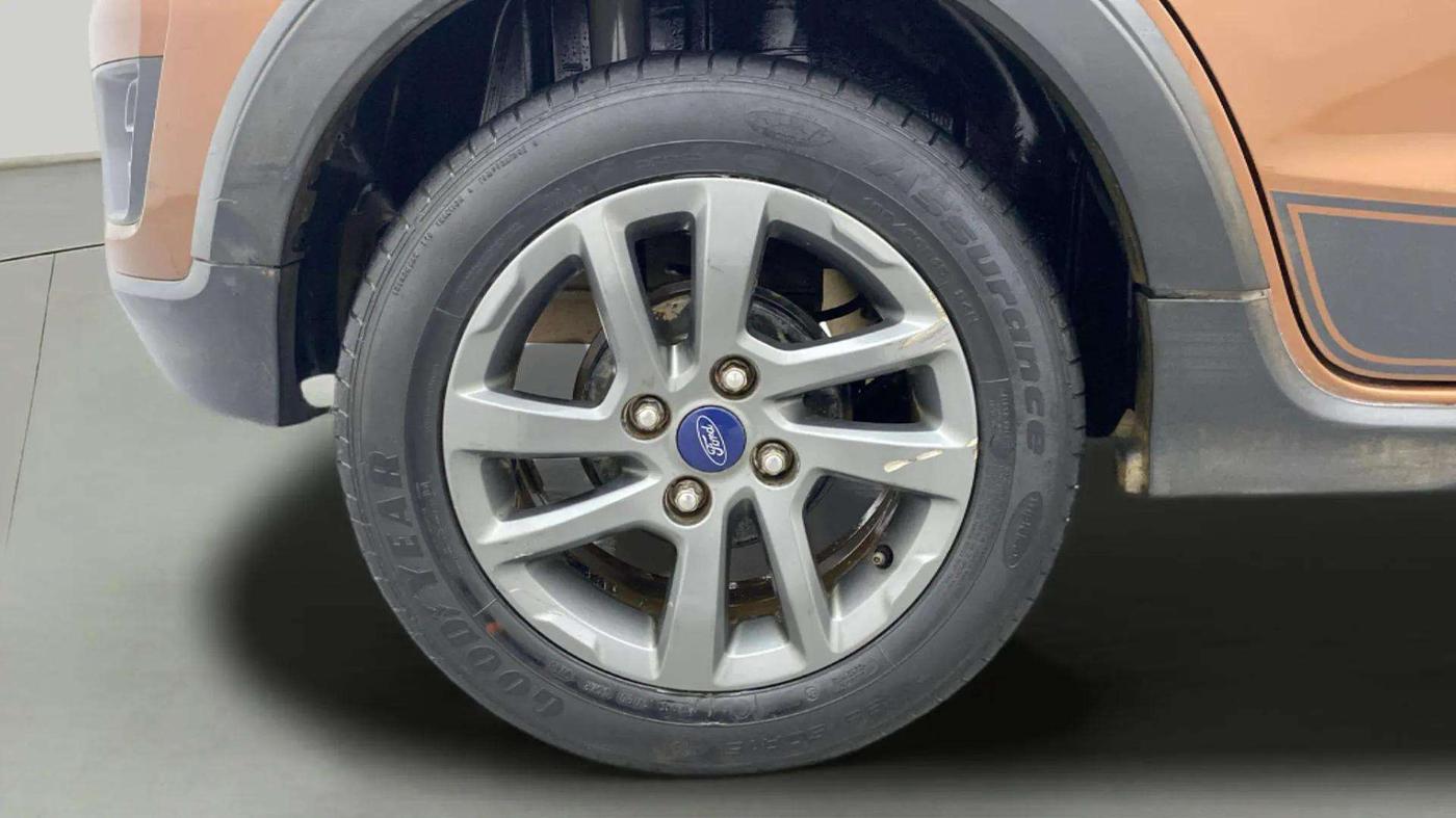 2020 Ford FREESTYLE TITANIUM PLUS 1.5 DIESEL, Diesel, Manual, 35,322 km, Right Rear Wheel