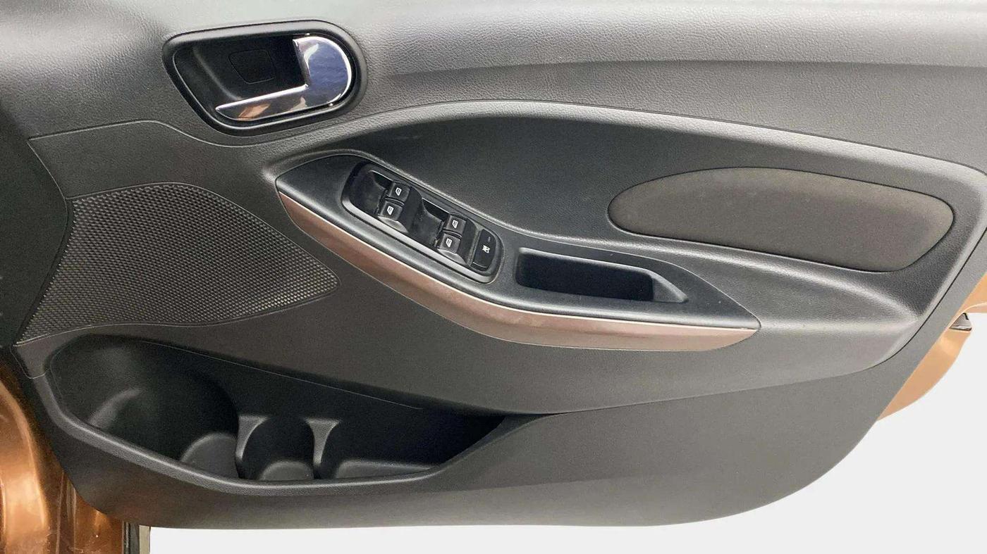 2020 Ford FREESTYLE TITANIUM PLUS 1.5 DIESEL, Diesel, Manual, 35,322 km, Driver Side Door Panels Control