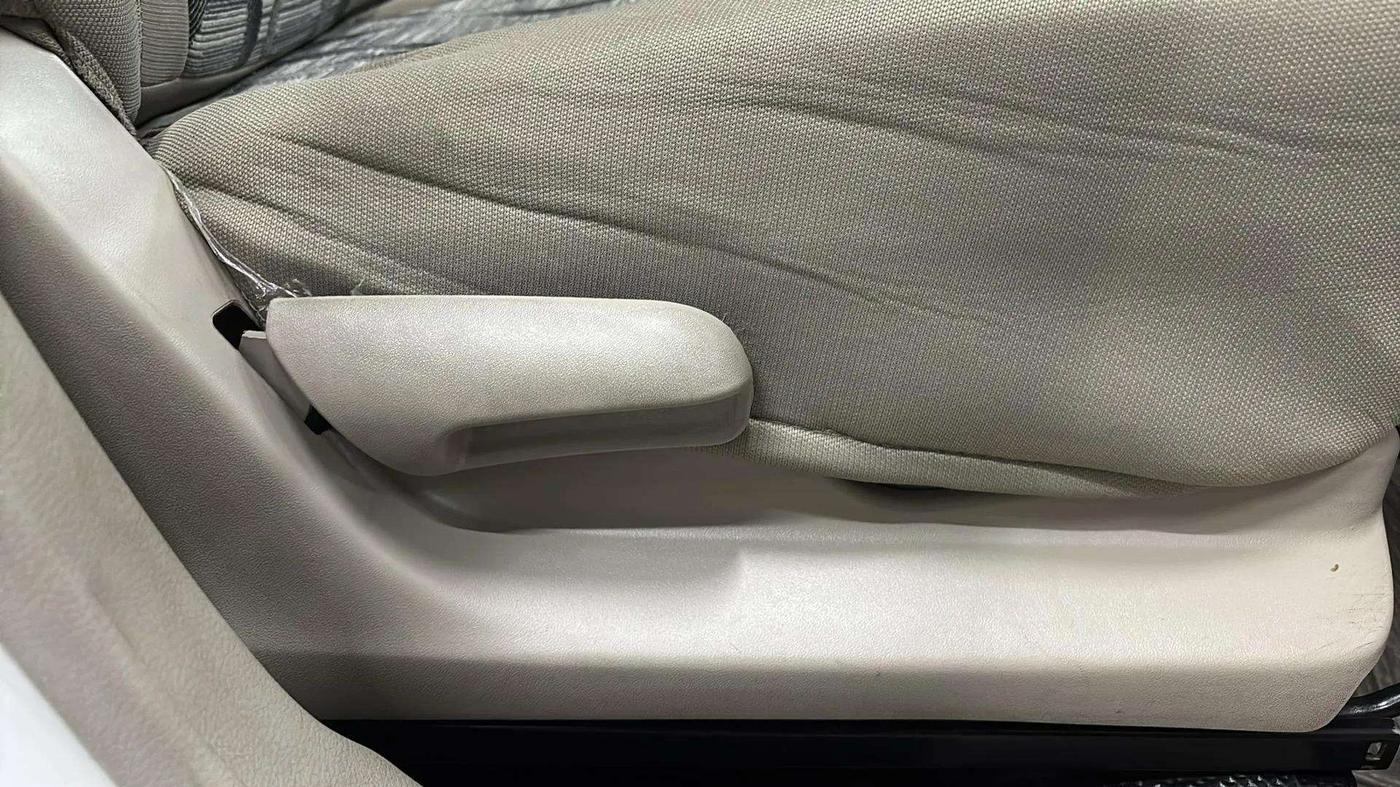 2018 Maruti Celerio VXI, Petrol, Manual, 23,750 km, Driver Side Adjustment Panel