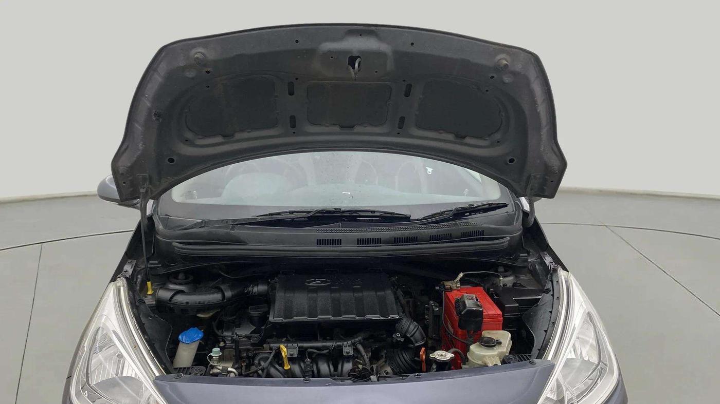 2018 Hyundai Grand i10 SPORTZ AT 1.2 KAPPA VTVT, Petrol, Automatic, 44,664 km, Open Bonet