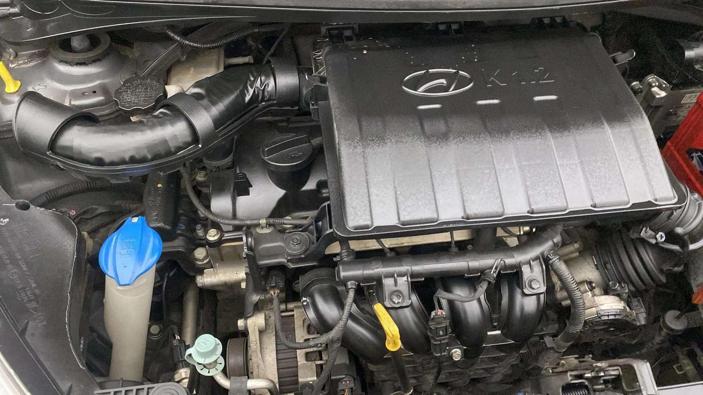 2018 Hyundai Grand i10 SPORTZ AT 1.2 KAPPA VTVT, Petrol, Automatic, 44,664 km, Engine View - Right