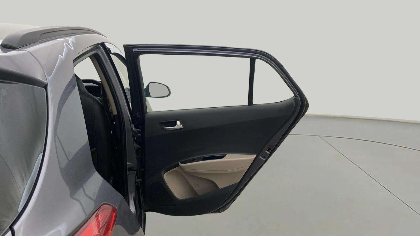 2018 Hyundai Grand i10 SPORTZ AT 1.2 KAPPA VTVT, Petrol, Automatic, 44,664 km, RHS Rear Door