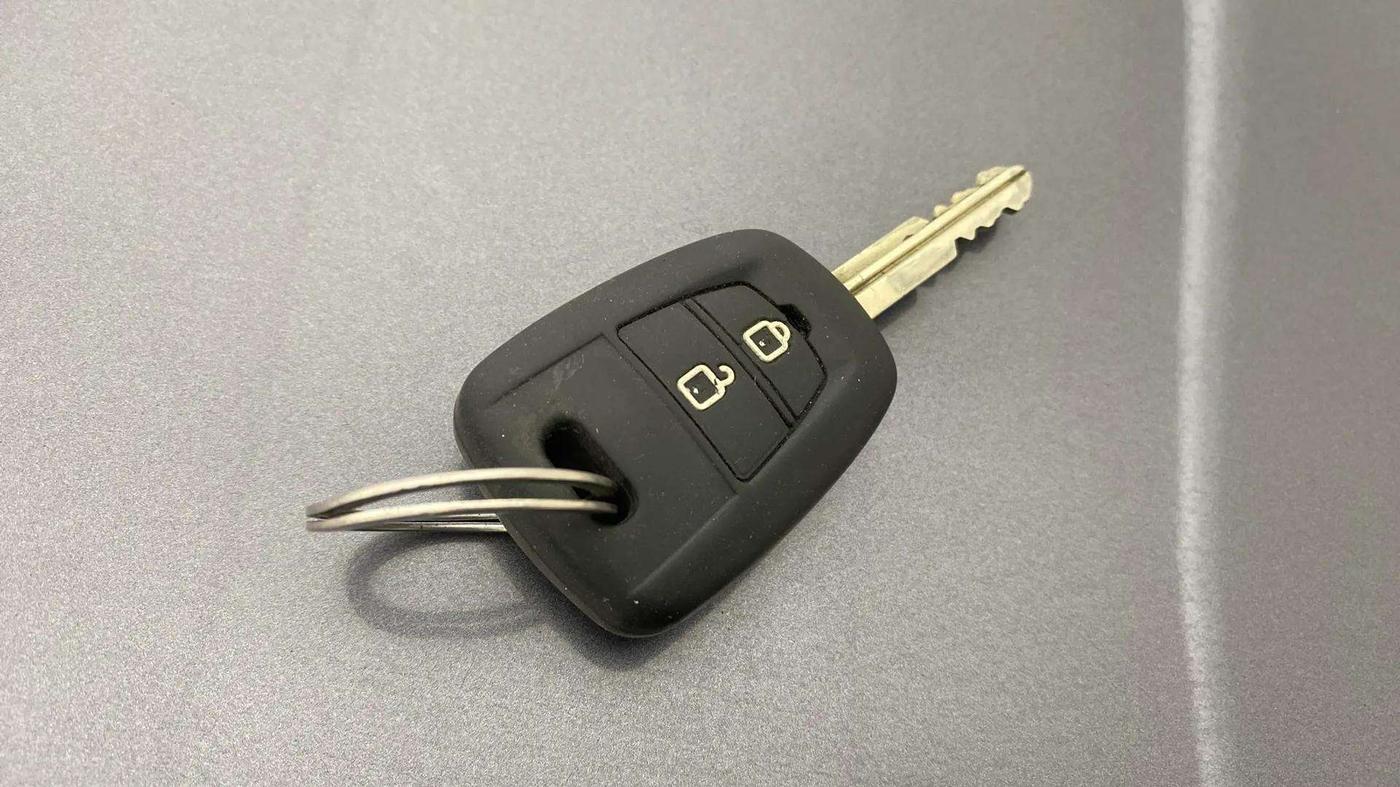 2018 Hyundai Grand i10 SPORTZ AT 1.2 KAPPA VTVT, Petrol, Automatic, 44,664 km, Key Close Up
