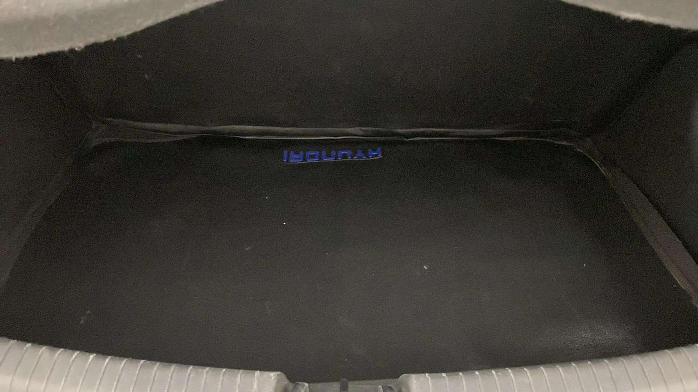 2018 Hyundai Grand i10 SPORTZ AT 1.2 KAPPA VTVT, Petrol, Automatic, 44,664 km, Boot Inside