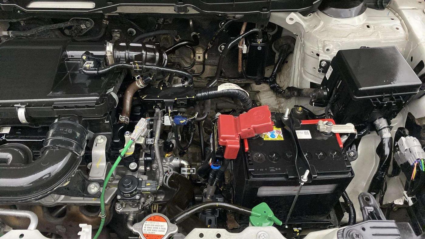 2023 Maruti BREZZA VXI, Petrol, Manual, 28,610 km, Engine View - Left