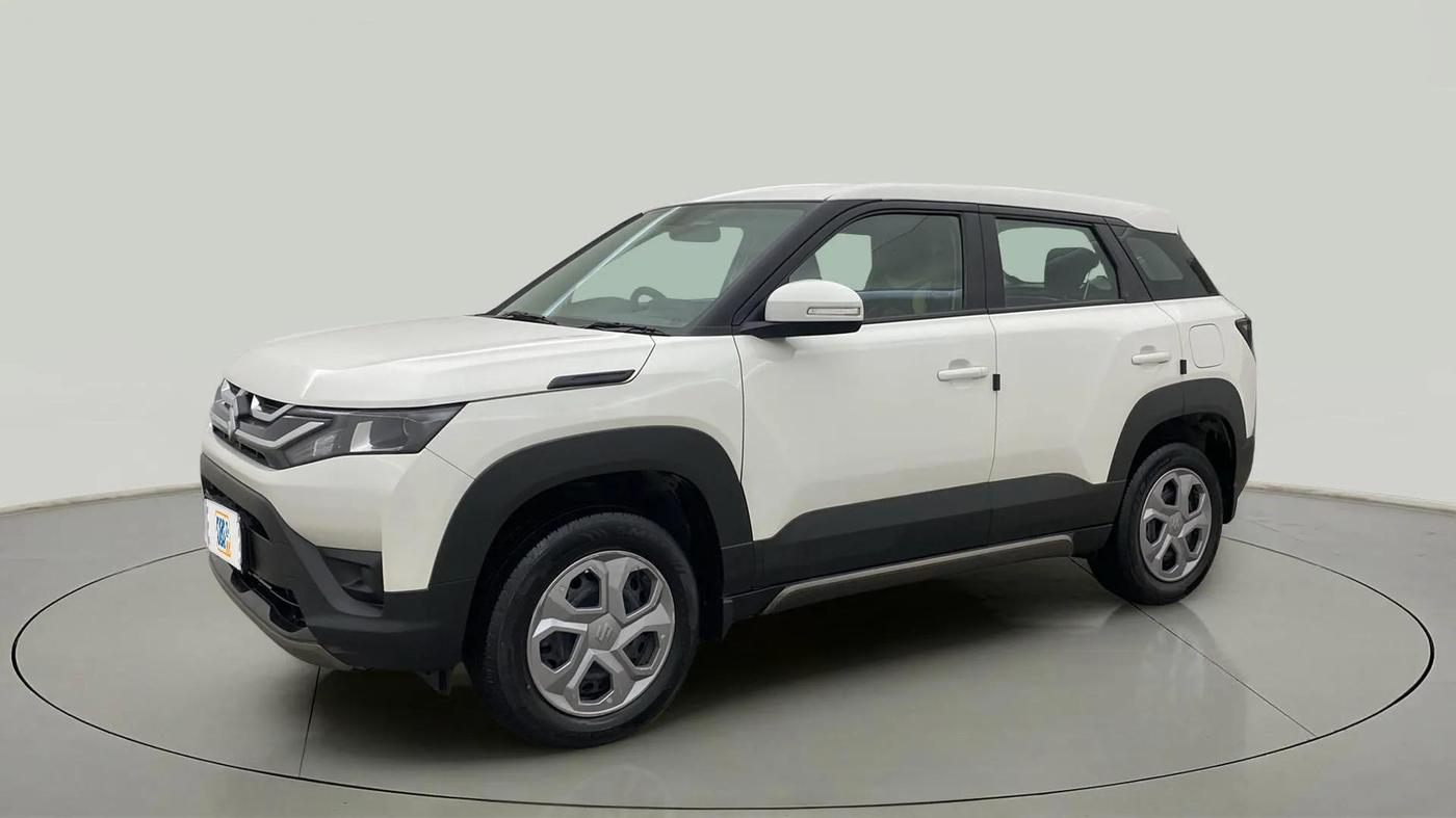2023 Maruti BREZZA VXI, Petrol, Manual, 28,610 km, Left Front Diagonal