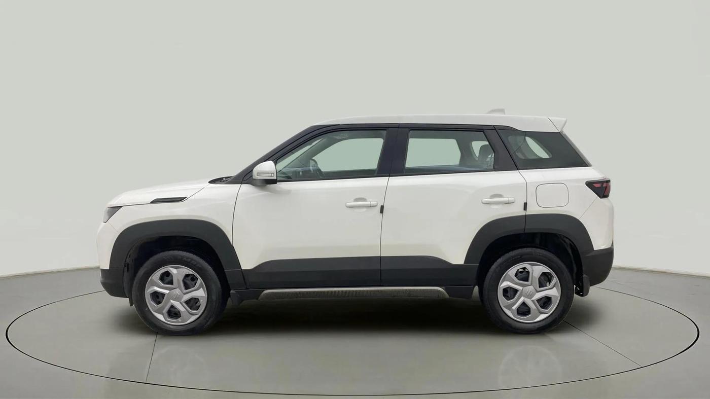 2023 Maruti BREZZA VXI, Petrol, Manual, 28,610 km, Left Side