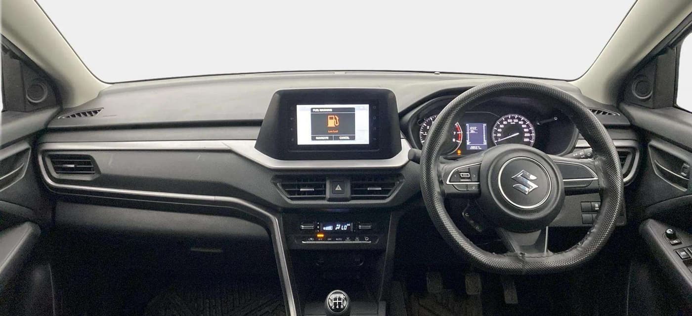 2023 Maruti BREZZA VXI, Petrol, Manual, 28,610 km, Dashboard
