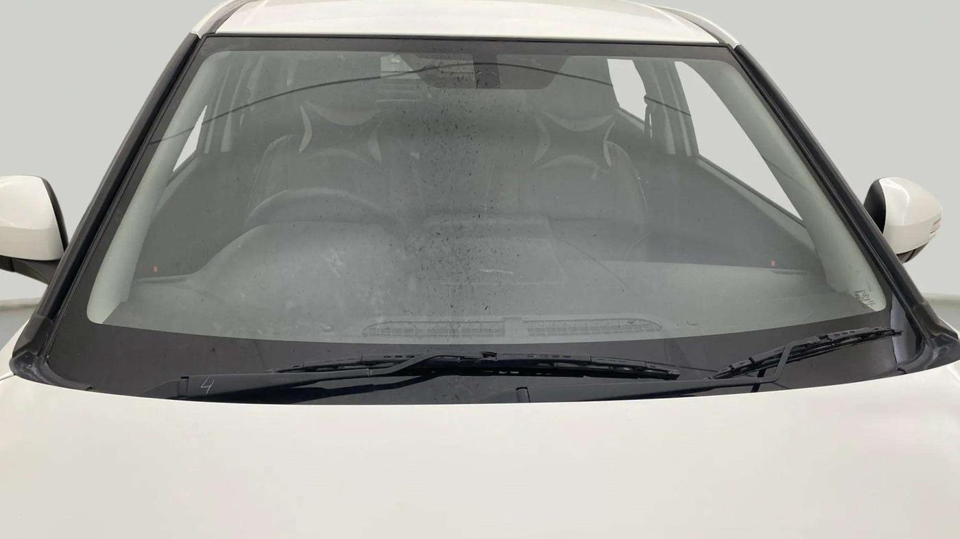 2023 Maruti BREZZA VXI, Petrol, Manual, 28,610 km, Front Windshield